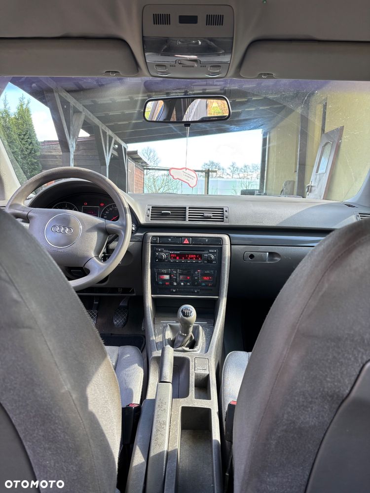 Audi A4 Avant 1.9 TDI - 9