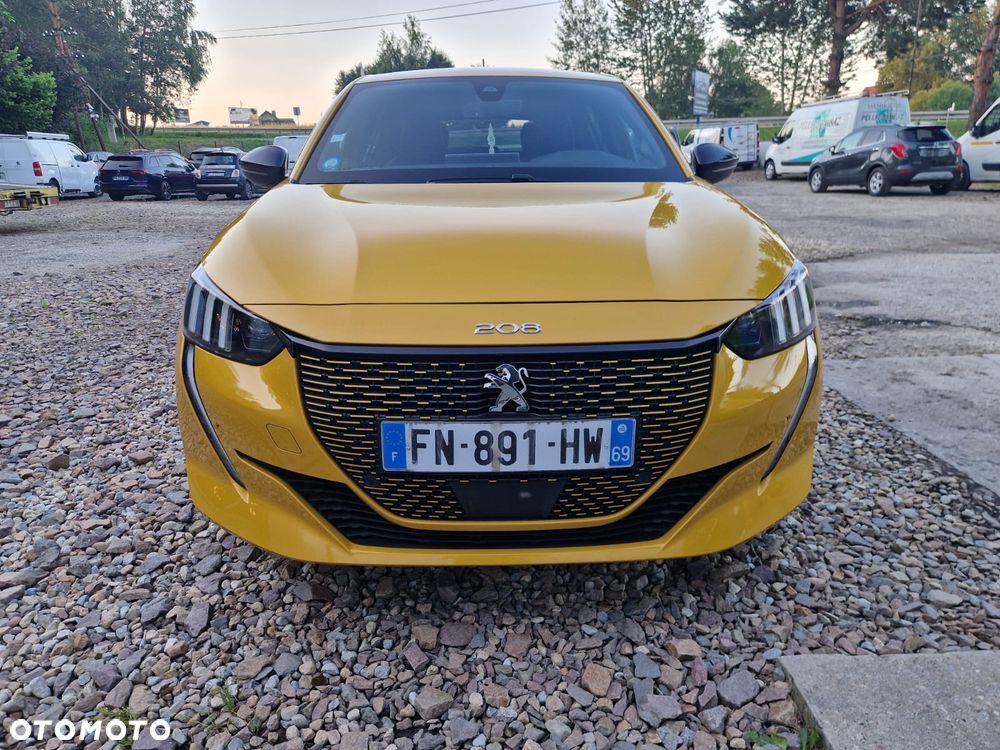 Peugeot 208 - 7