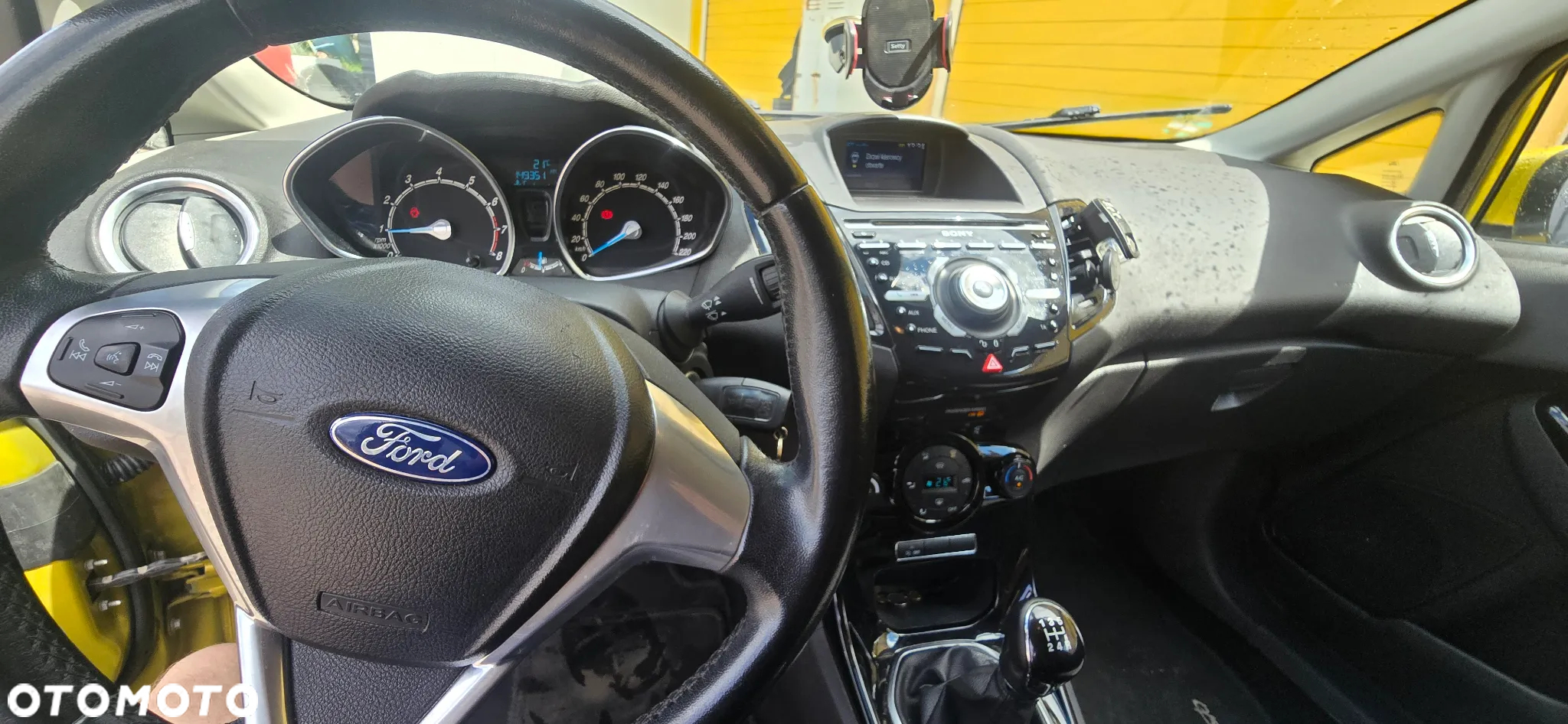 Ford Fiesta - 7
