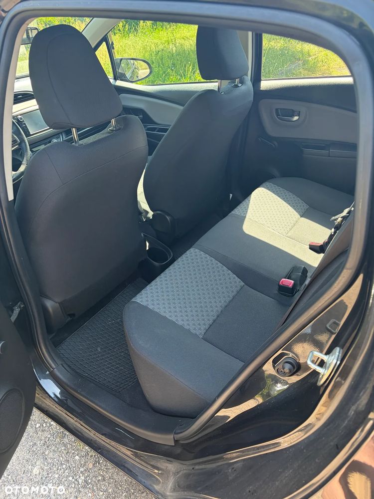 Toyota Yaris 1.33 Premium - 10