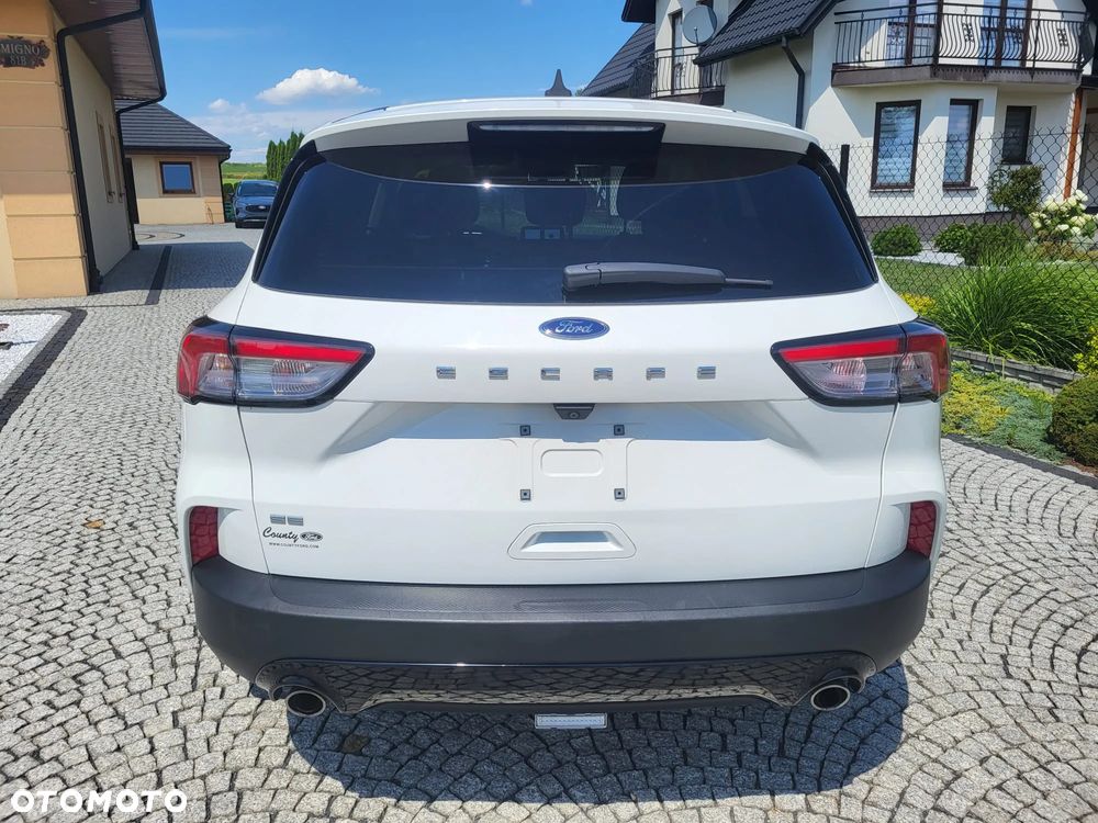 Ford Kuga 1.5 EcoBoost ST-LINE X - 25
