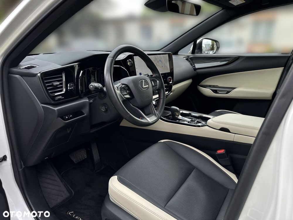 Lexus NX 350h Prestige AWD - 14