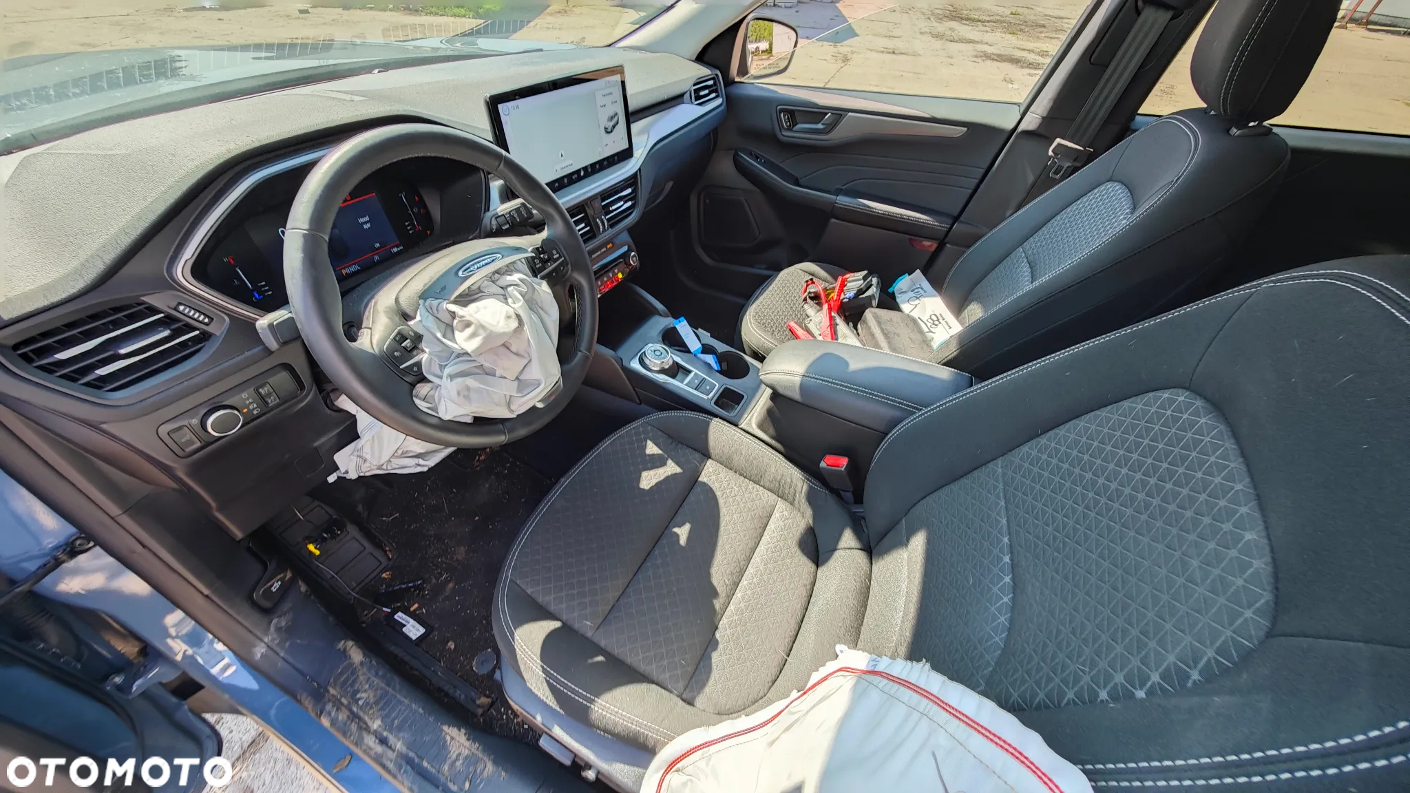 Ford Kuga - 11