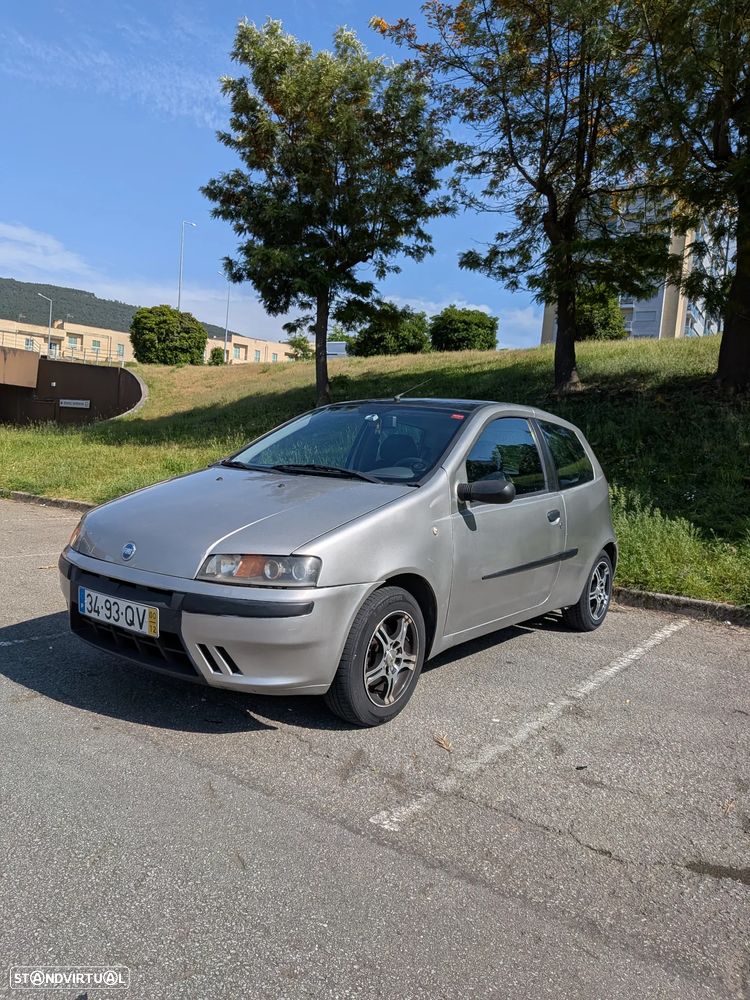 Fiat Punto 1.2 16V ELX - 1