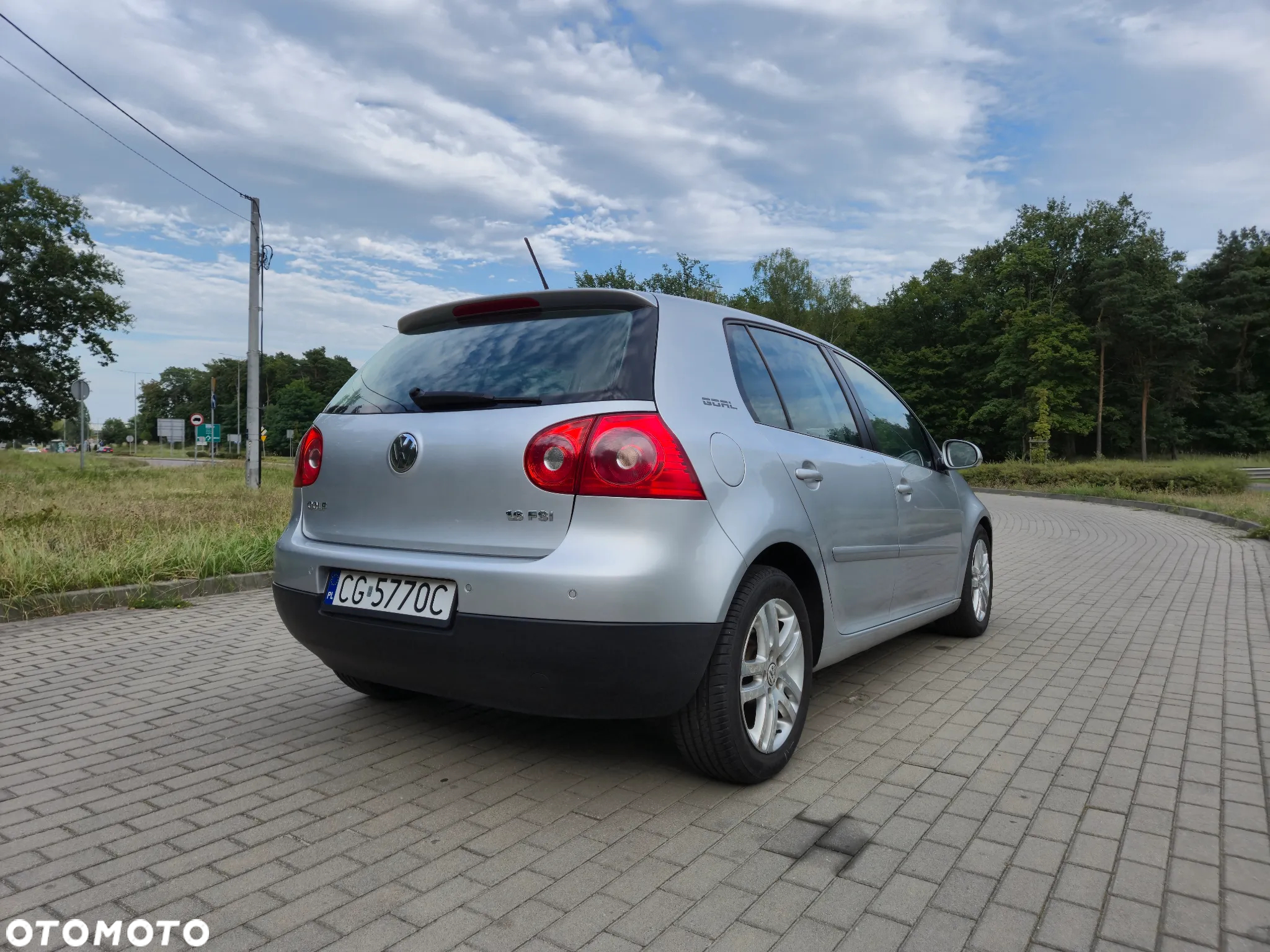 Volkswagen Golf V 1.6 FSI Comfortline - 9