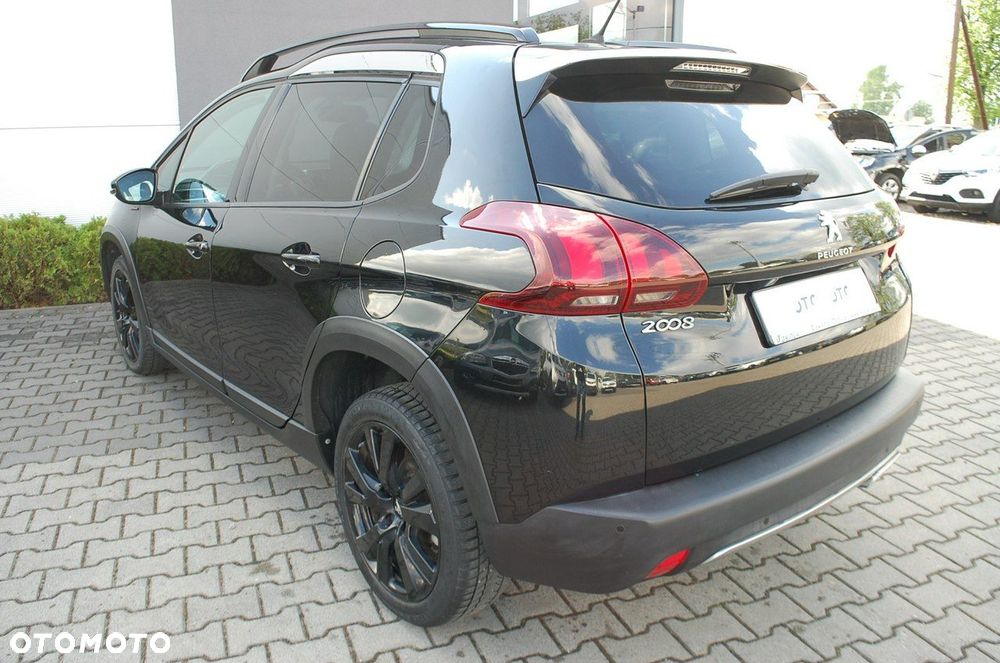 Peugeot 2008 - 3