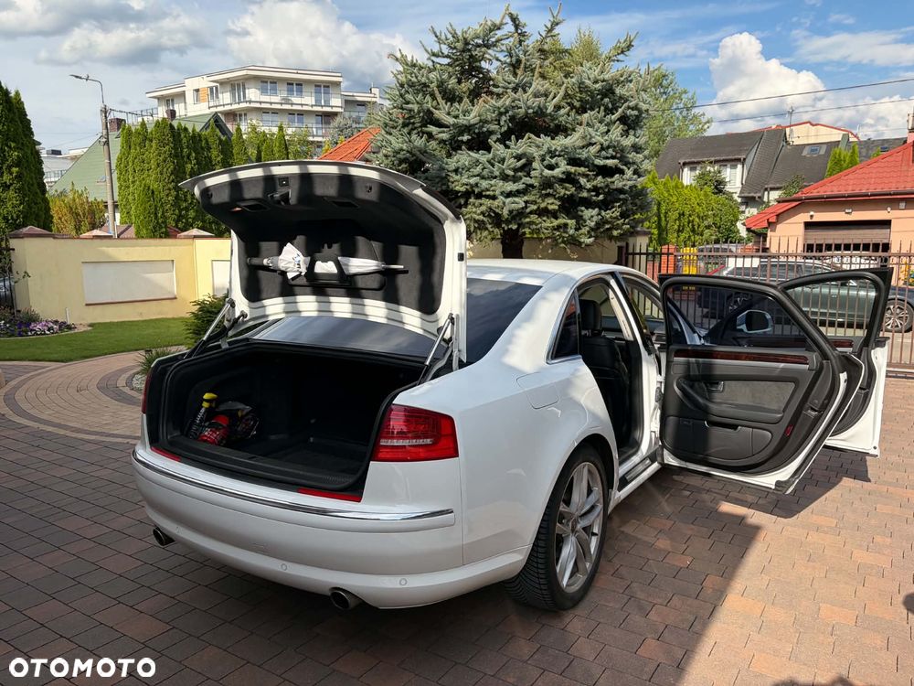 Audi A8 4.2 FSI Quattro - 14