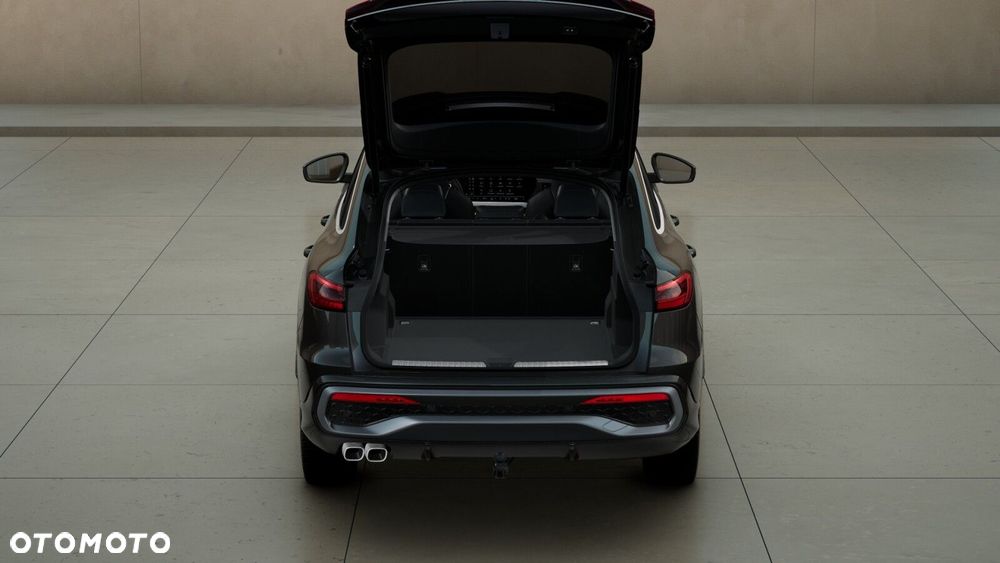 Audi Q5 Sportback - 11