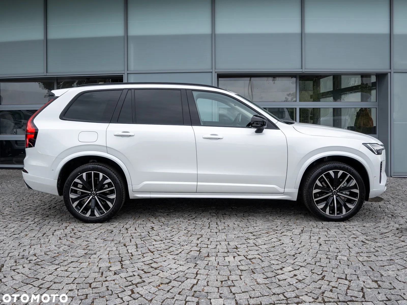 Volvo XC 90 B5 B AWD Ultra Dark 7os - 11
