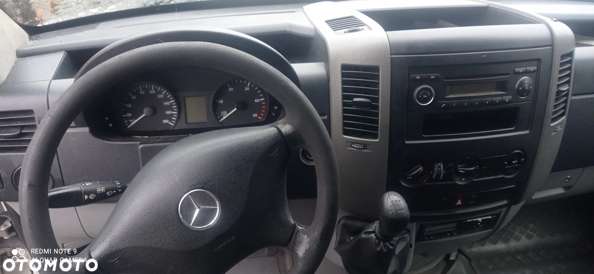 Mercedes-Benz Sprinter - 10