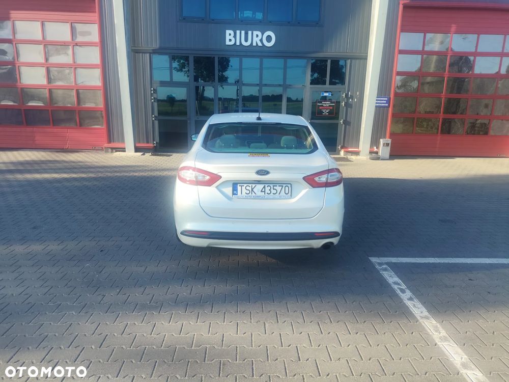 Ford Fusion - 6