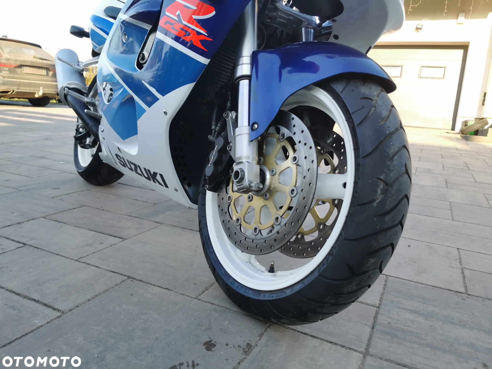 Suzuki GSX-R - 24