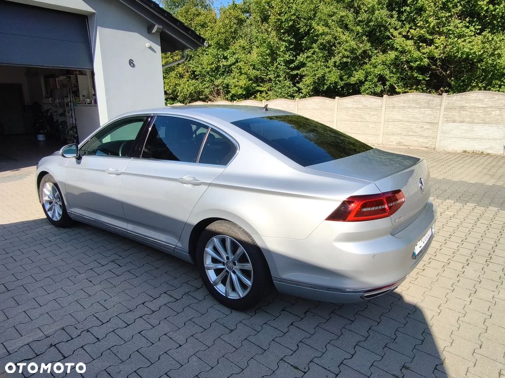 Volkswagen Passat - 6