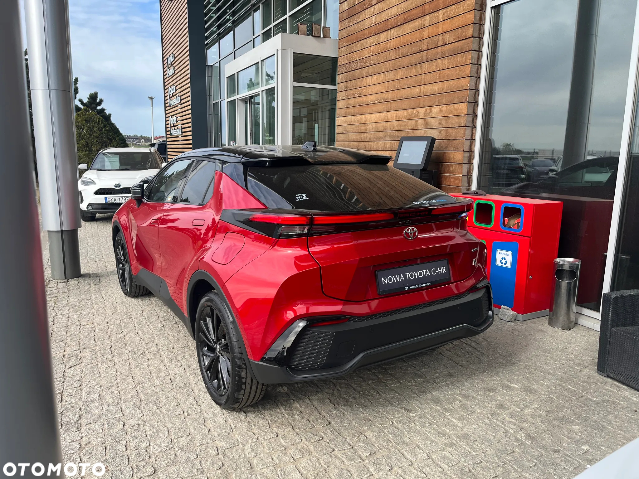 Toyota C-HR 2.0 Hybrid Dynamic Force GR Sport - 4