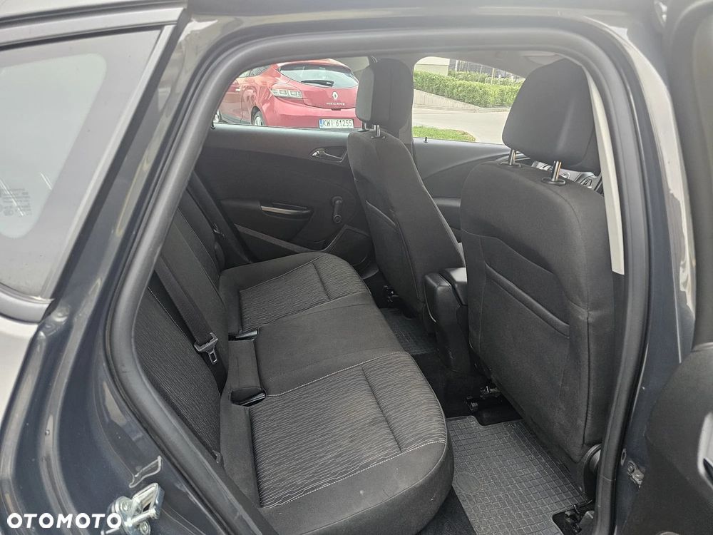 Opel Astra 1.7 CDTI Essentia - 13