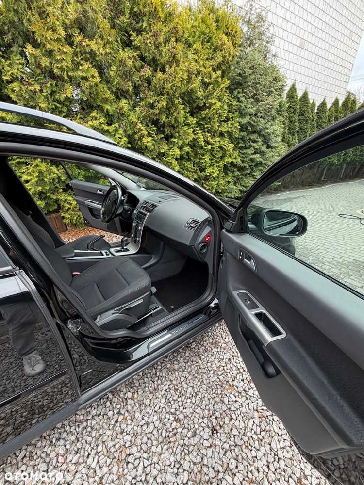 Volvo V50 2.0D DPF Powershift - 17