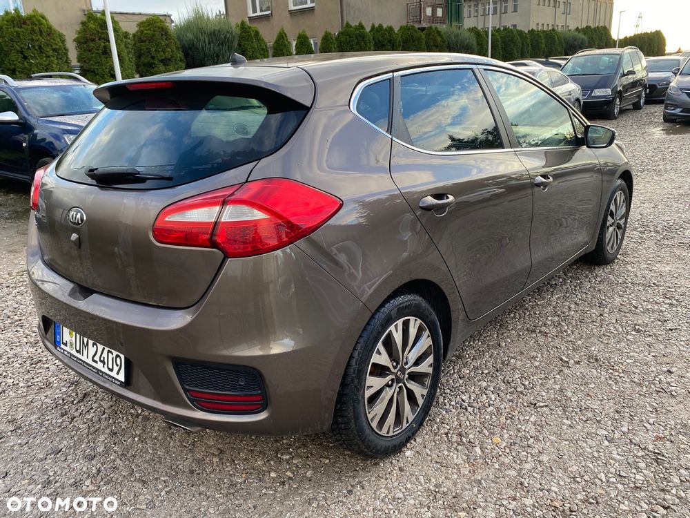 Kia Ceed 1.4 CVVT Attract Plus - 6