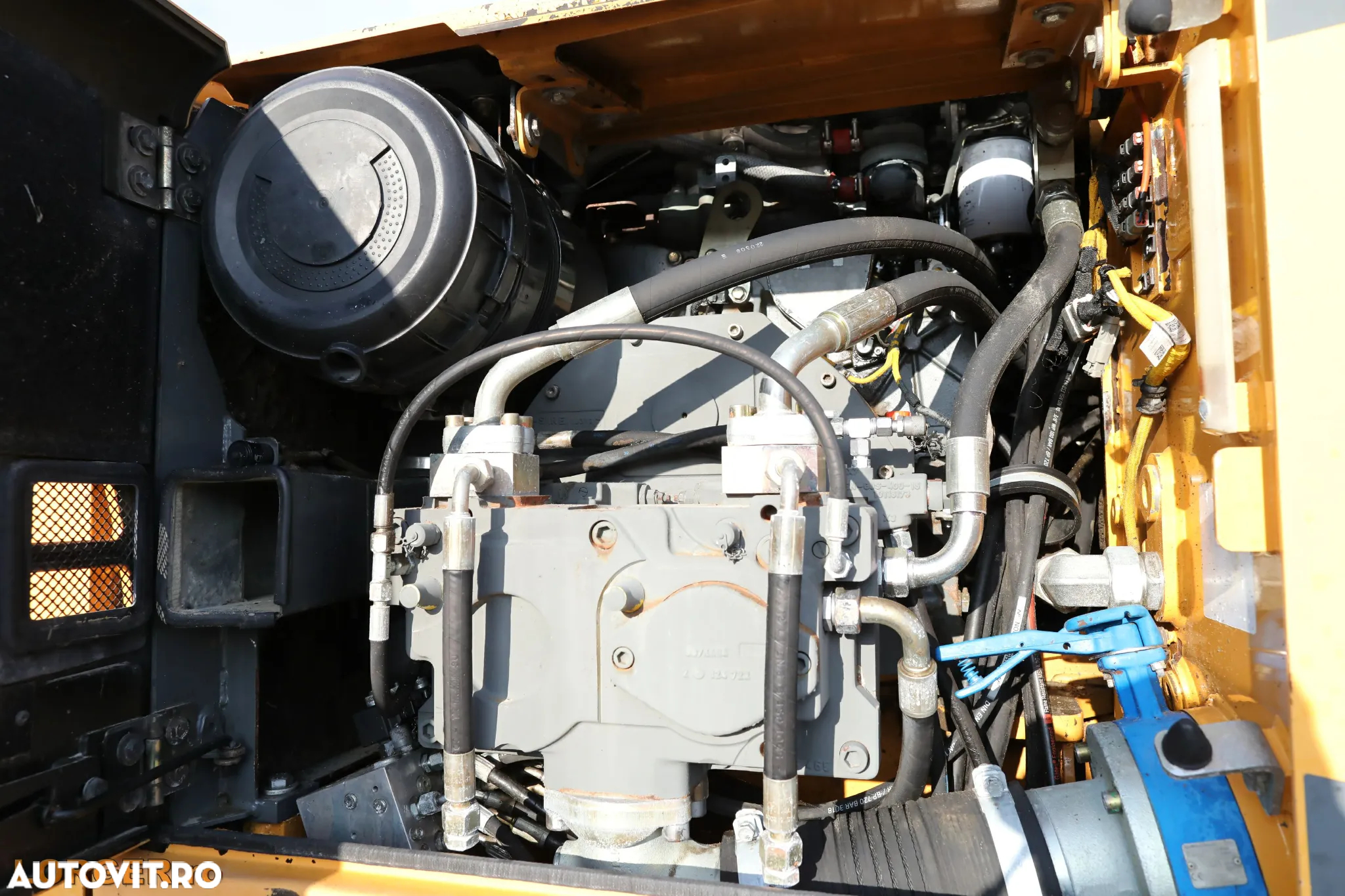 Liebherr R916 LC - 11