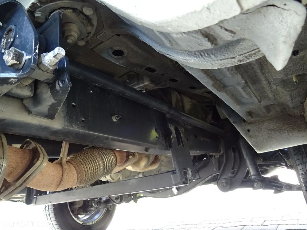 Iveco 35C15 Wywrotka 3- stronna 3,0 HPI KLIMA HAK Wzmocnione Resory Piękna - 9