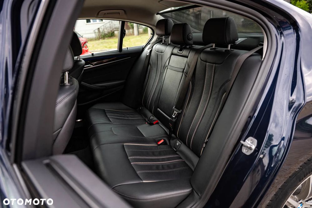BMW Seria 5 520d Luxury Line - 20