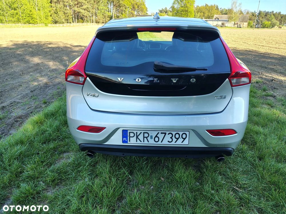 Volvo V40 T3 Geartronic Inscription - 3