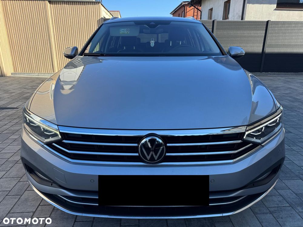 Volkswagen Passat Variant 2.0 TDI EVO Elegance DSG - 3