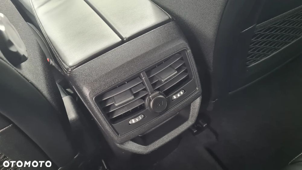 Peugeot 3008 BlueHDi 130 Stop & Start Allure - 25