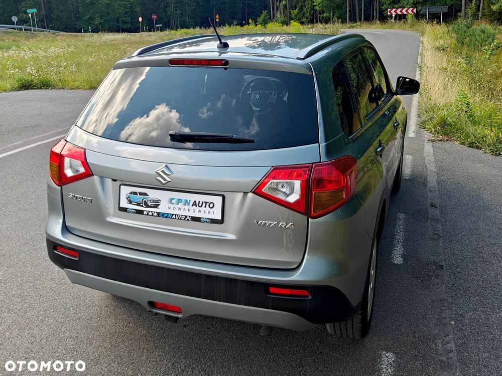 Suzuki Vitara - 10