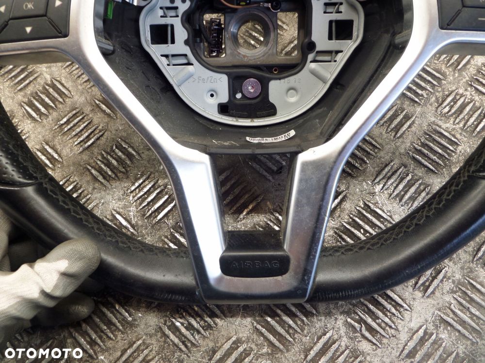 kierownica mercedes-benz w218 cls w112 w 207 w204 amg - 4