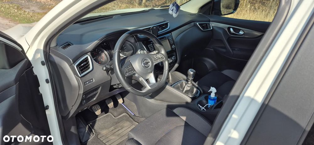 Nissan Qashqai 1.2 DIG-T N-Connecta - 7