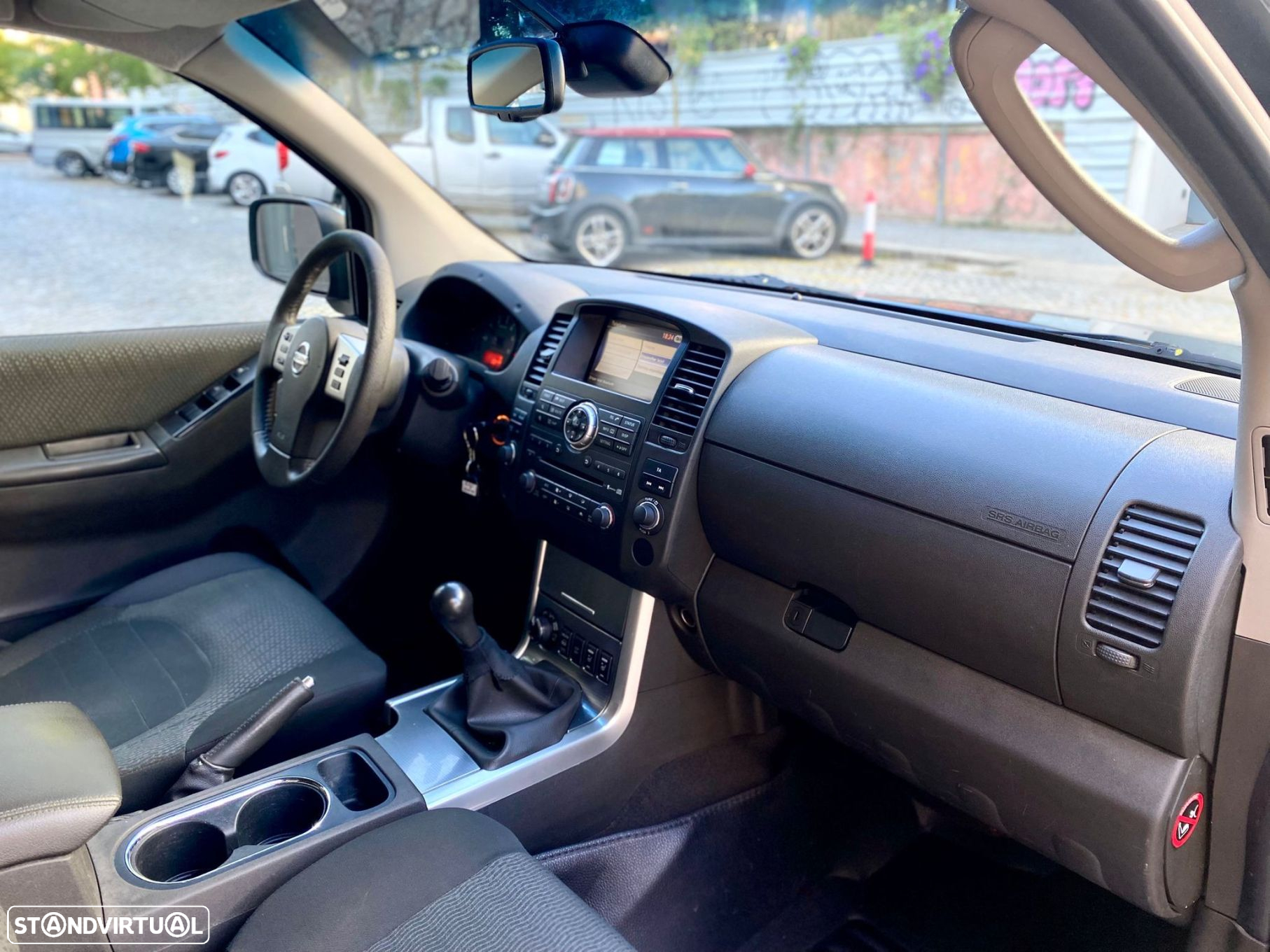 Nissan Navara 2.5 dCi CD SE 4WD - 30