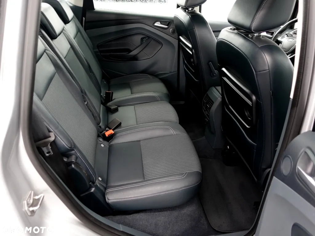 Ford C-MAX 2.0 TDCi Titanium - 10