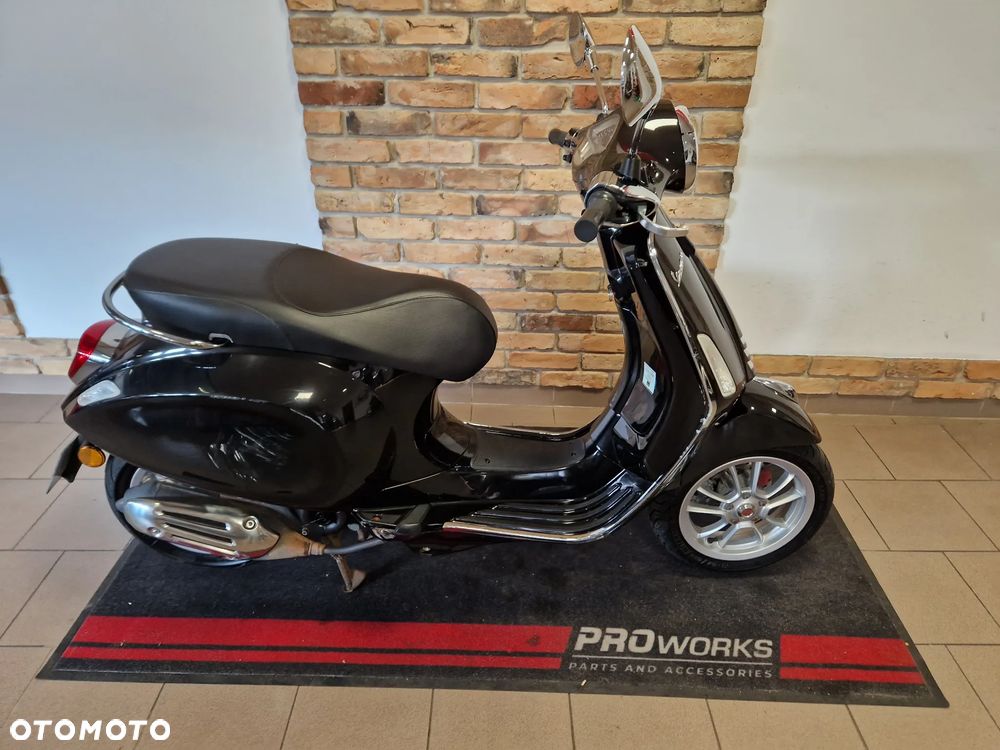 Vespa Primavera - 4