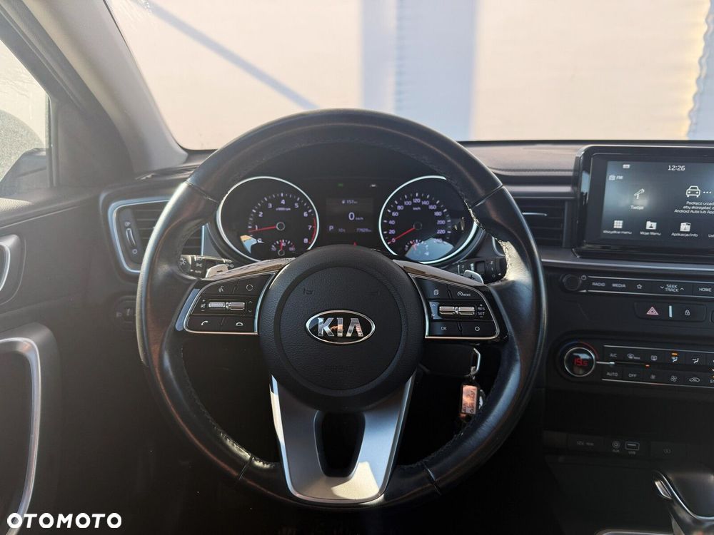 Kia Ceed 1.4 T-GDI M DCT - 16