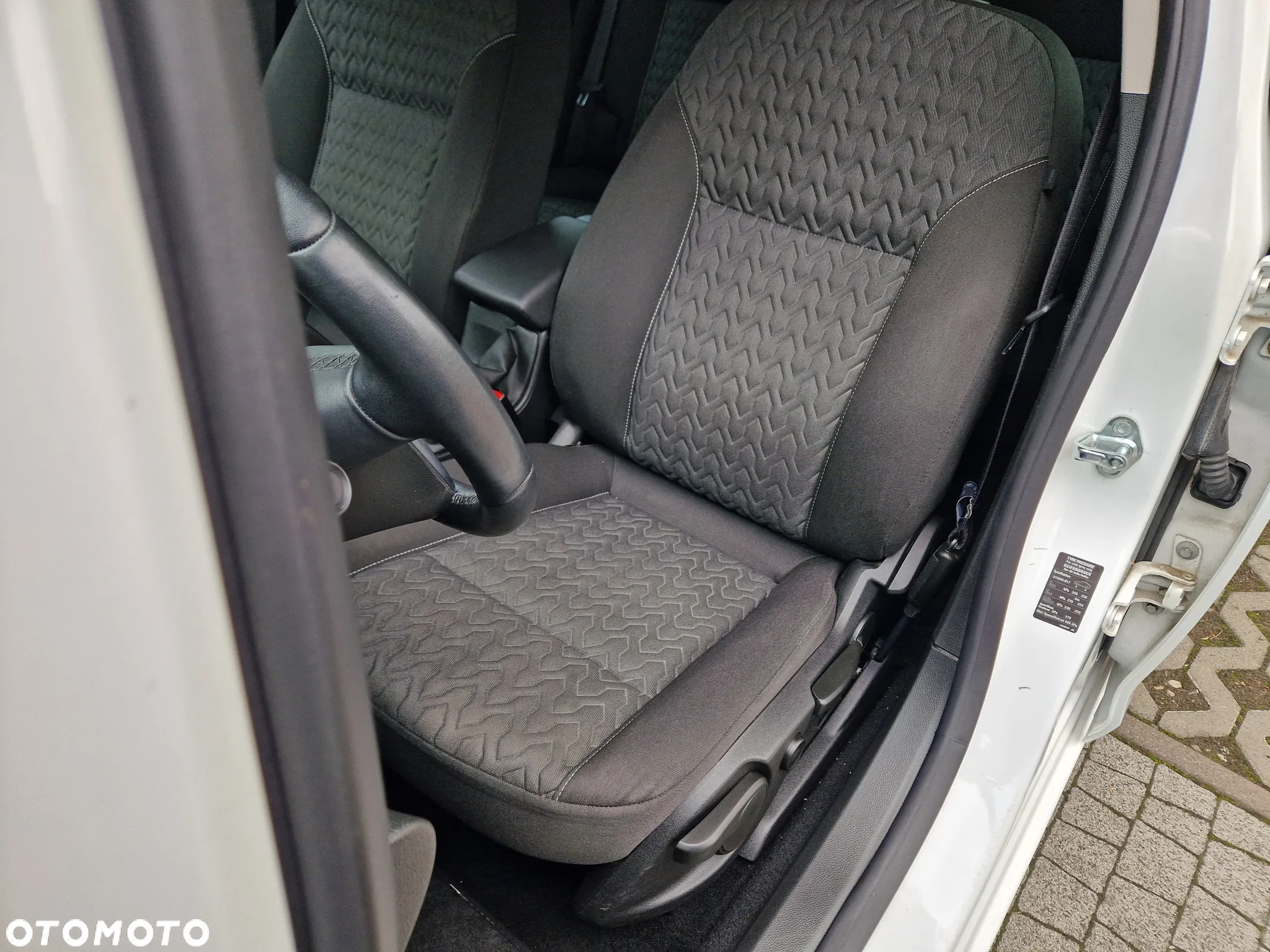 Opel Astra 1.4 Turbo ENERGY - 25
