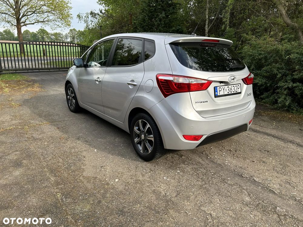Hyundai ix20 1.4 blue Trend - 4