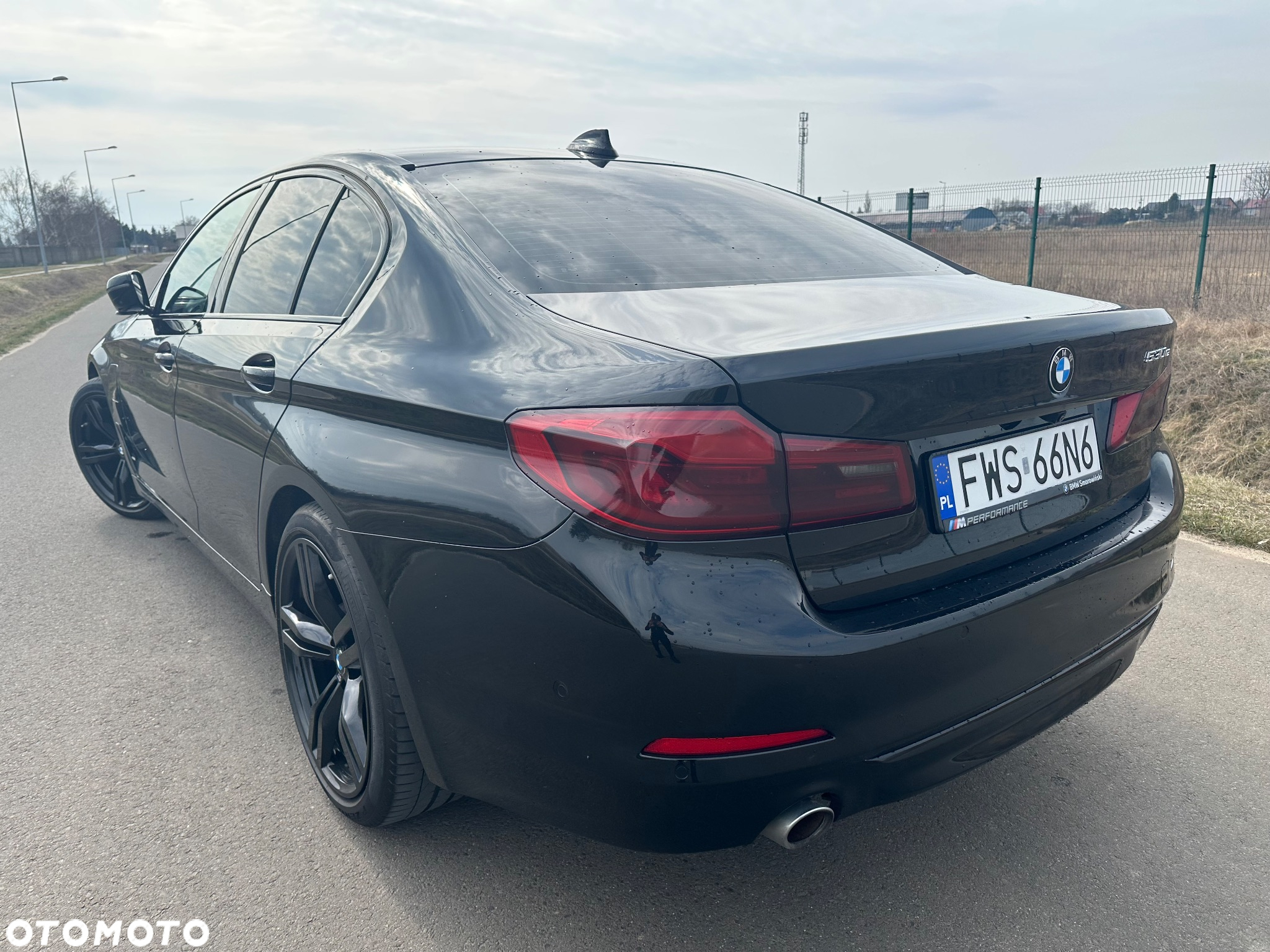 BMW Seria 5 530e Luxury Line - 9