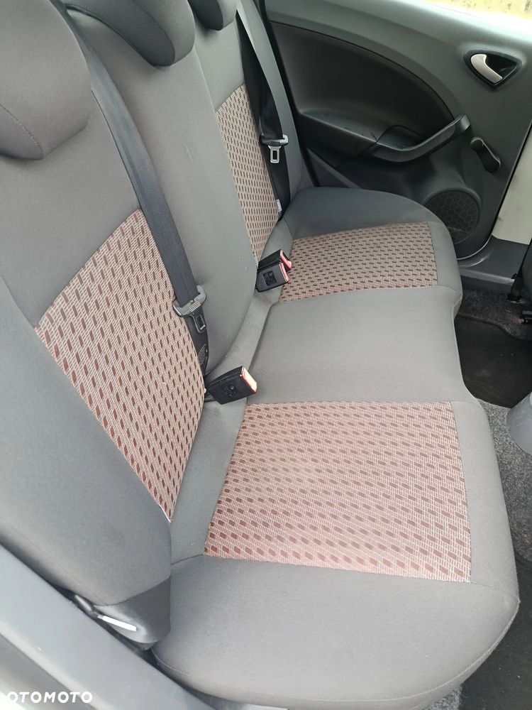 Seat Ibiza 1.4 16V Reference Viva - 6