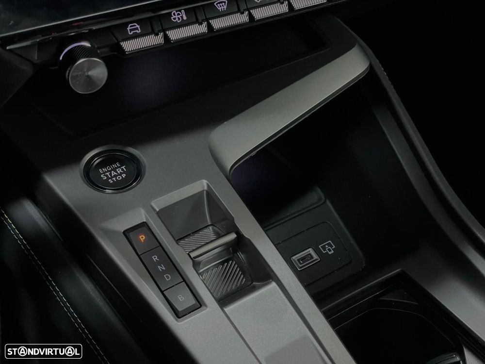 Peugeot 308 180 e-EAT8 Allure - 19