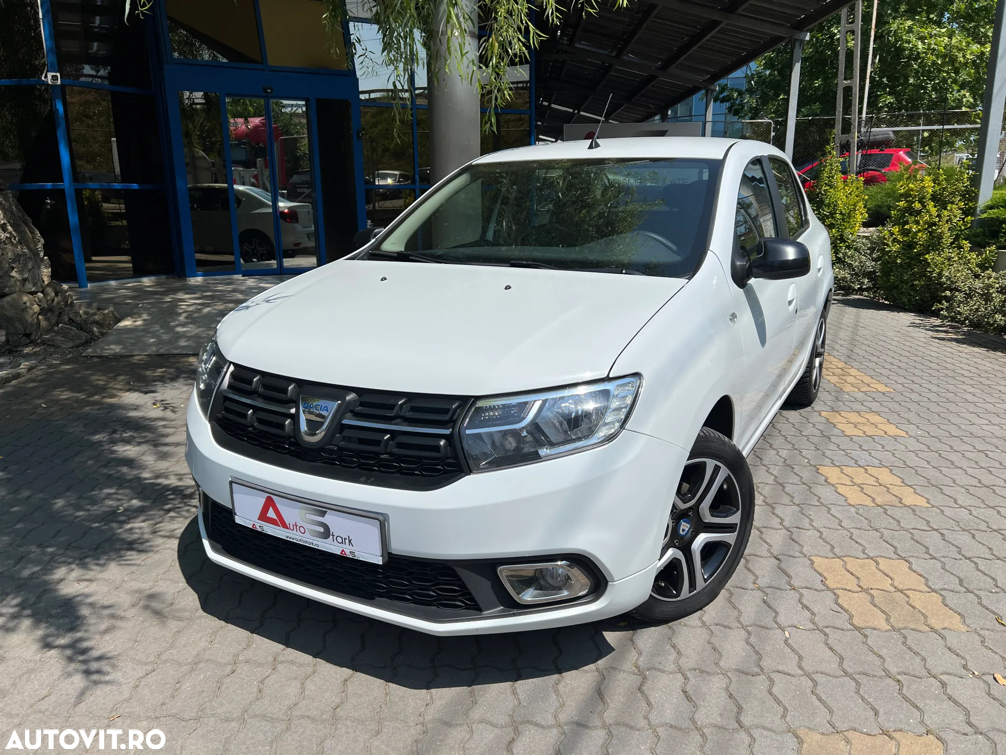 Dacia Logan 1.5 Blue dCi Prestige - 9