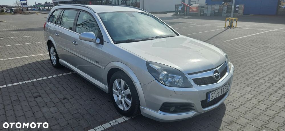 Opel Vectra 1.9 CDTI Cosmo - 3