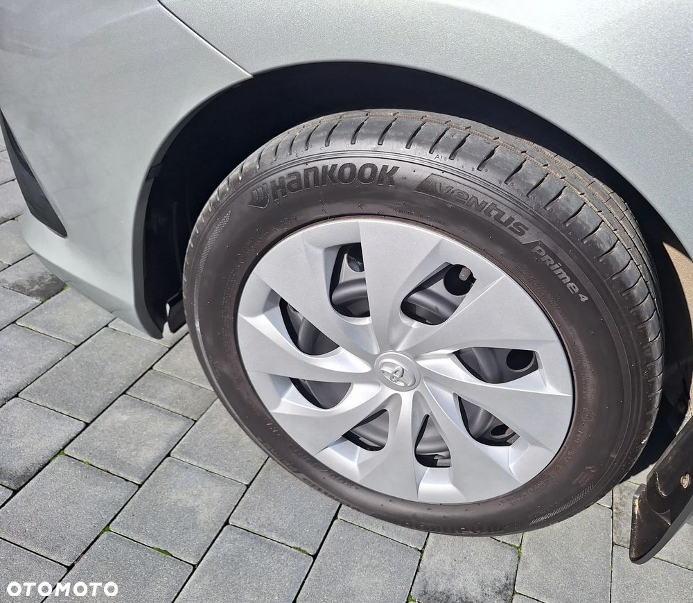 Toyota Auris 1.6 Premium Comfort - 31