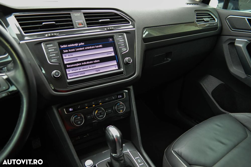 Volkswagen Tiguan 2.0 TDI SCR 4MOTION (BlueMotion Techn.) DSG Highline - 38