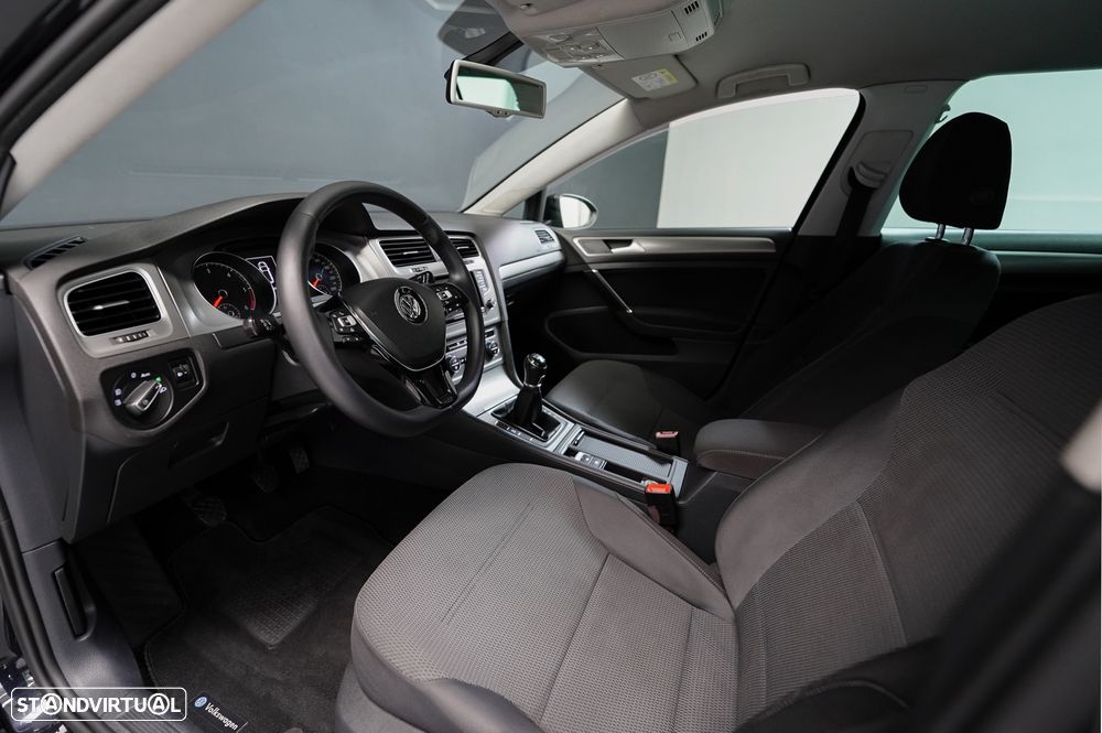 VW Golf Variant 1.6 TDi BlueMotion Confortline - 18