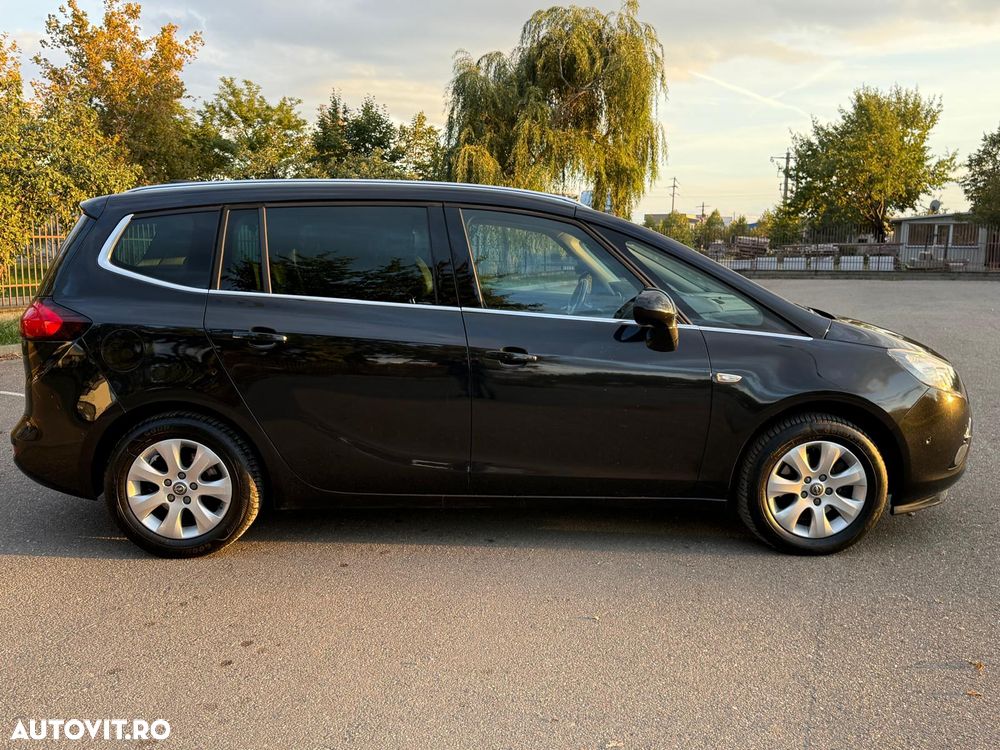 Opel Zafira Tourer 1.6 CDTI ECOTEC Start/Stop Cosmo - 26