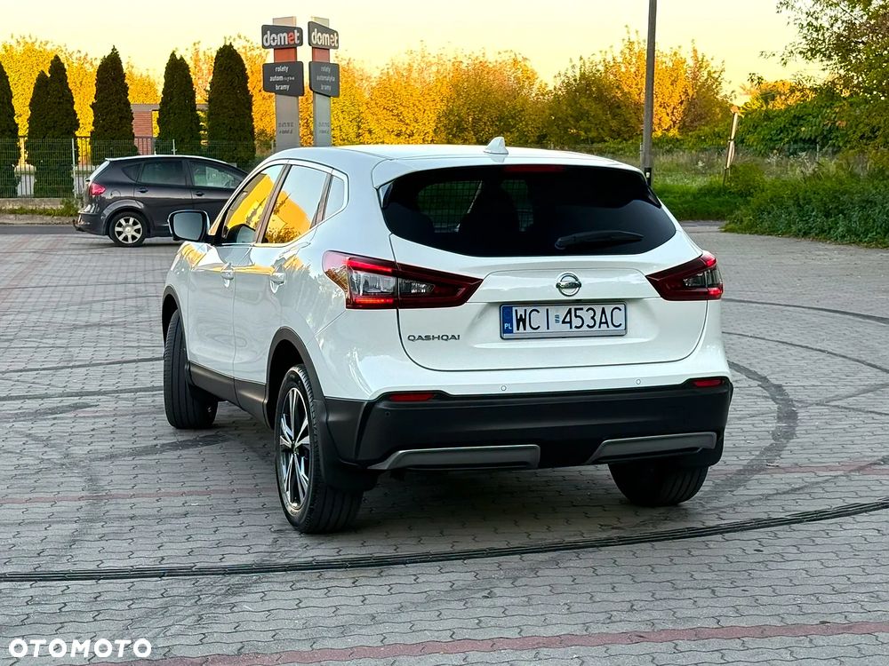 Nissan Qashqai 1.3 DIG-T N-Connecta - 12