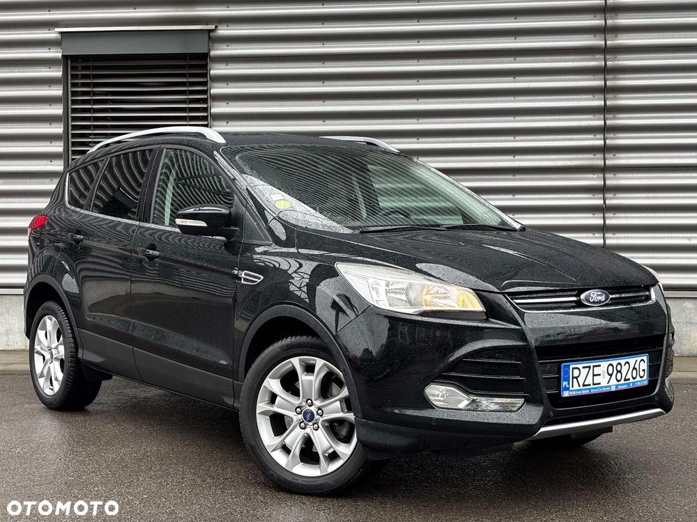 Ford Kuga 2.0 TDCi 2x4 Titanium - 2