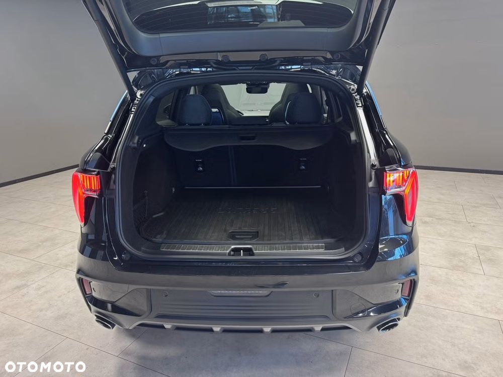 Lynk & Co 01 - 18