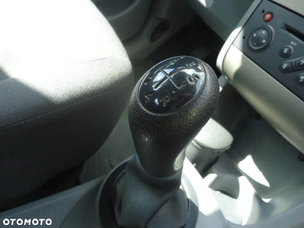 Renault Modus 1.2 16V Authentique - 10