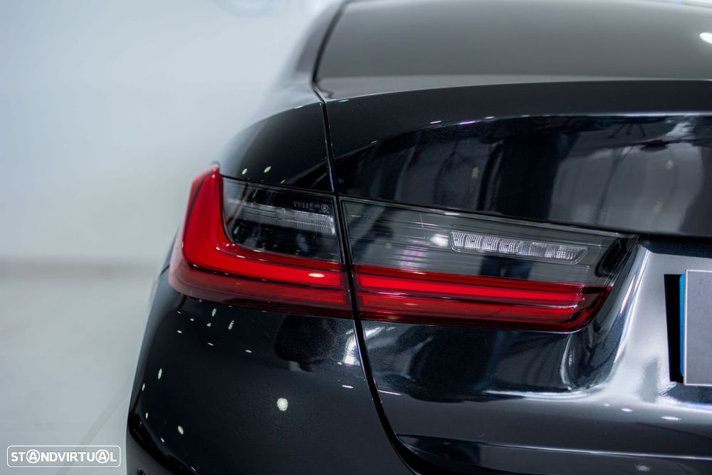 BMW 320 d xDrive Aut. M Sport - 17